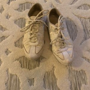 Nfinity Evolution Cheer Shoes. Size 5